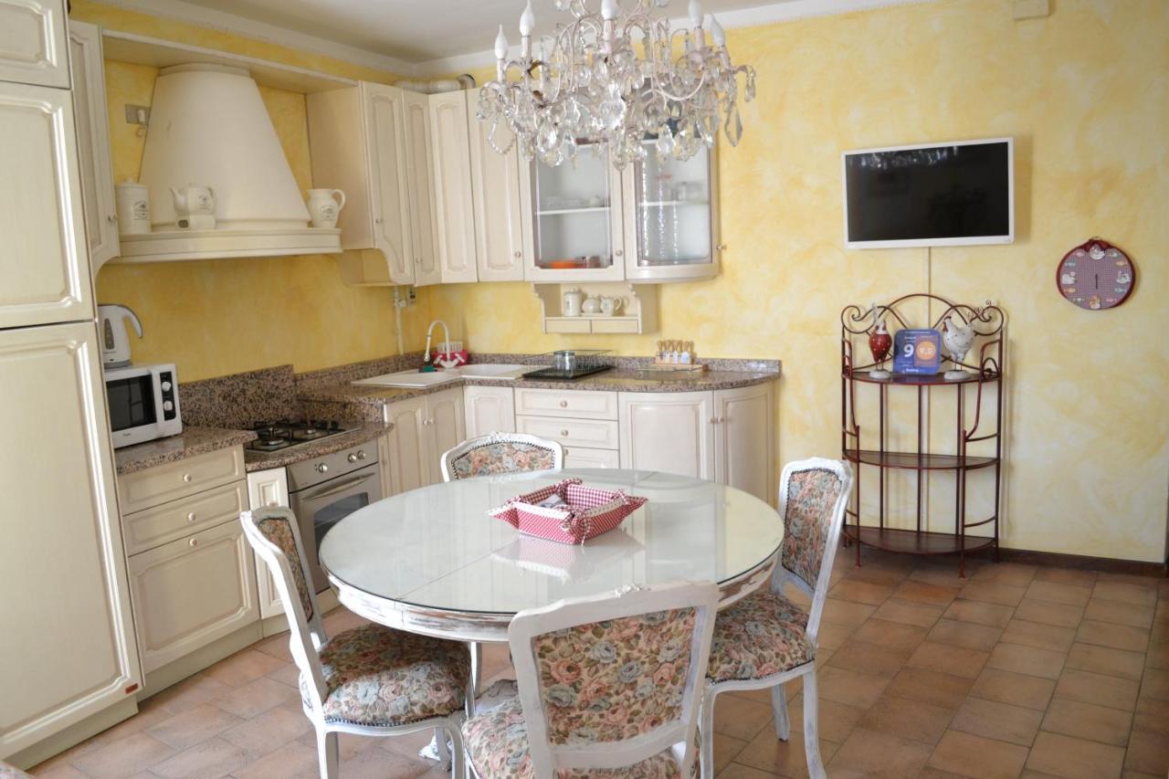 Relais De La Place Desenzano del Garda Extérieur photo