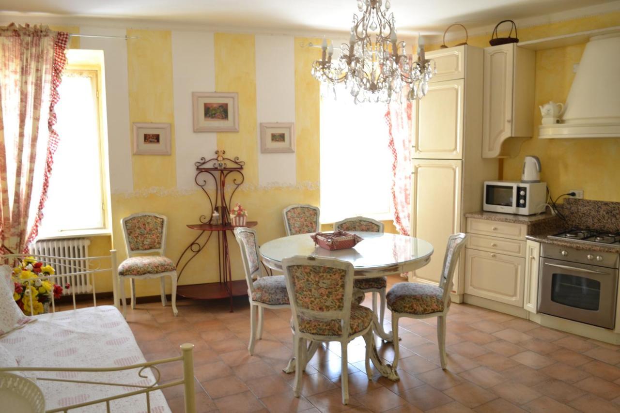 Relais De La Place Desenzano del Garda Extérieur photo